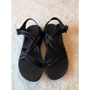 Chaco ZX/1 Classic Womens 10 Black Strappy Hiking Sandals Open Toe EUC